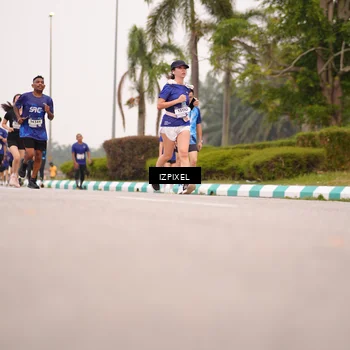 Runner Photo 7540841