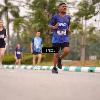 Runner Photo 7540854