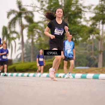 Runner Photo 7540860