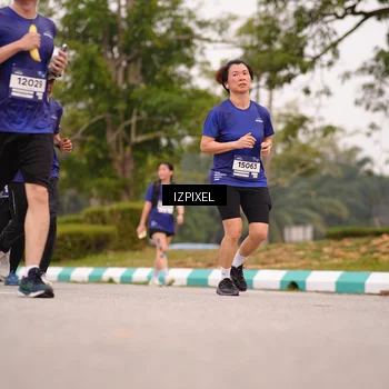 Runner Photo 7540873