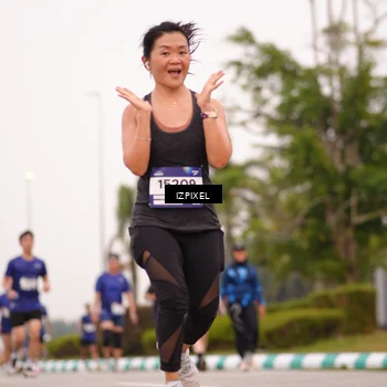Runner Photo 7540884