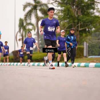 Runner Photo 7540893