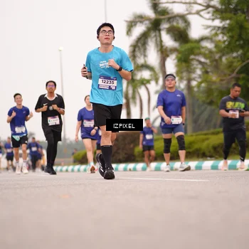 Runner Photo 7540895