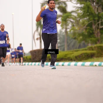 Runner Photo 7540933