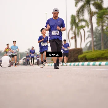 Runner Photo 7540938