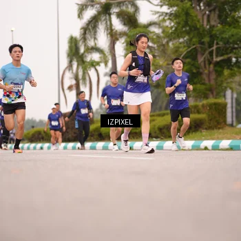 Runner Photo 7540943