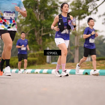 Runner Photo 7540958
