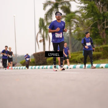 Runner Photo 7540966