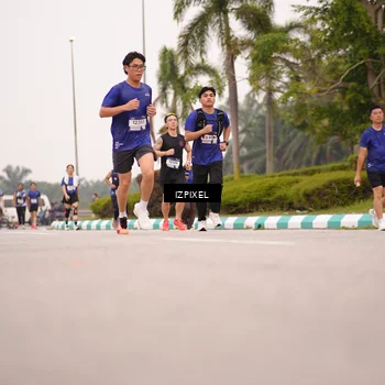 Runner Photo 7540975