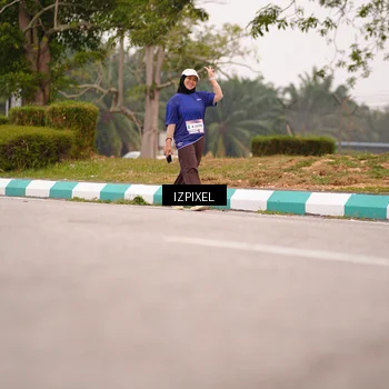Runner Photo 7540986