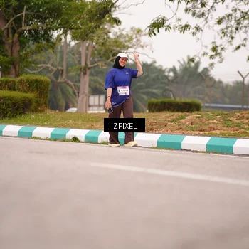 Runner Photo 7540995