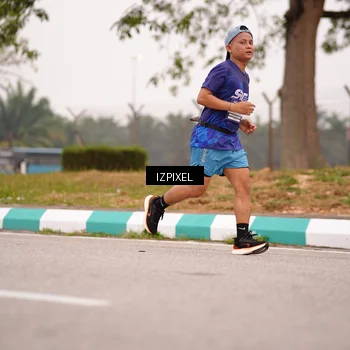 Runner Photo 7541000