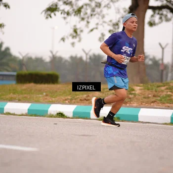 Runner Photo 7541002