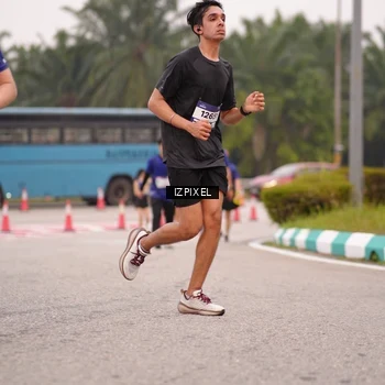 Runner Photo 7541003