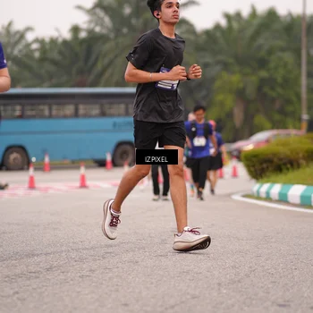 Runner Photo 7541006