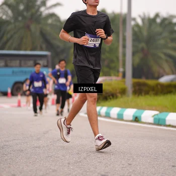 Runner Photo 7541008