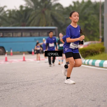 Runner Photo 7541009