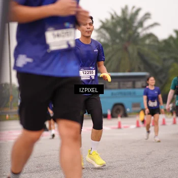 Runner Photo 7541014