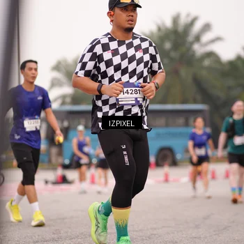 Runner Photo 7541016
