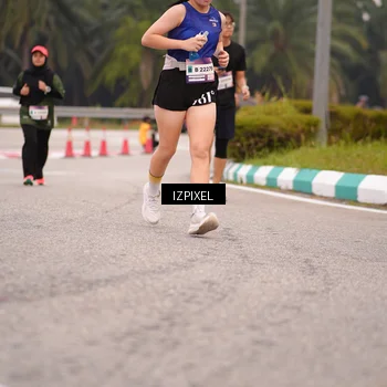 Runner Photo 7541019