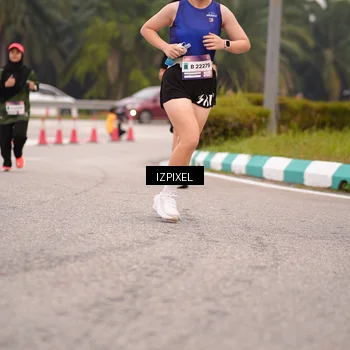 Runner Photo 7541020