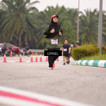 Runner Photo 7541024