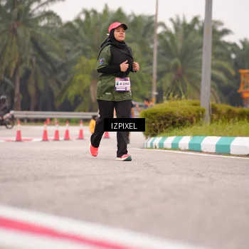 Runner Photo 7541025