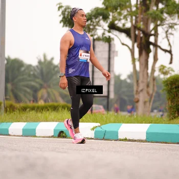 Runner Photo 7541035