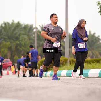 Runner Photo 7541043