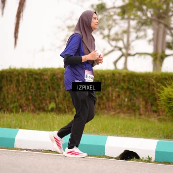 Runner Photo 7541064