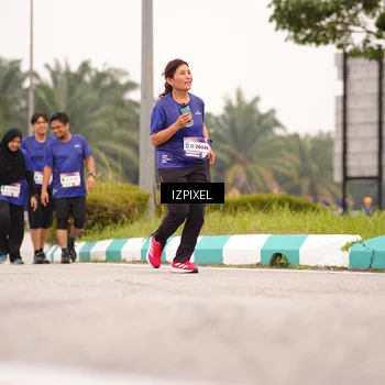 Runner Photo 7541066