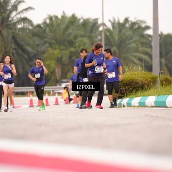 Runner Photo 7541067