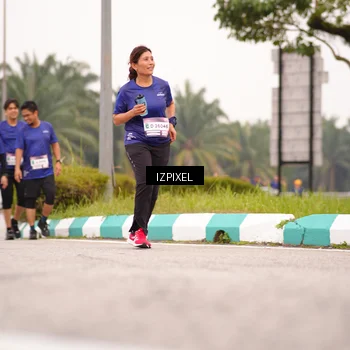 Runner Photo 7541070