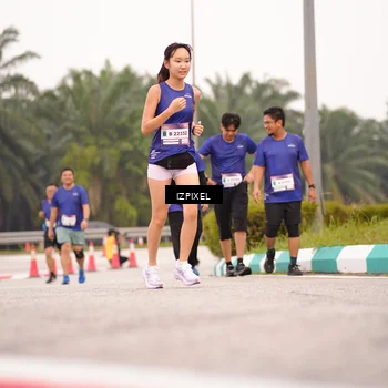 Runner Photo 7541075