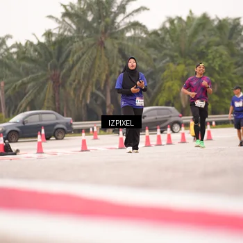 Runner Photo 7541101