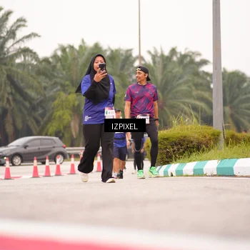 Runner Photo 7541106