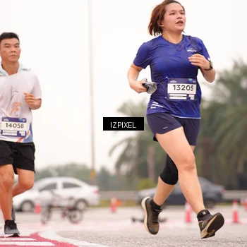 Runner Photo 7541111