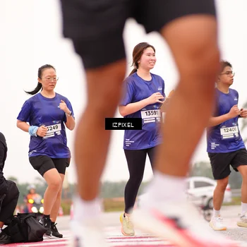 Runner Photo 7541116