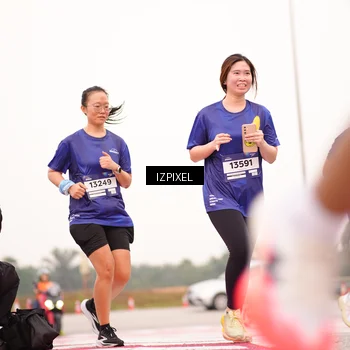 Runner Photo 7541122