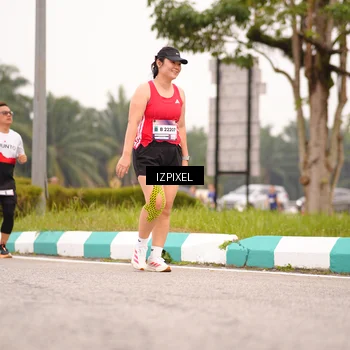 Runner Photo 7541156
