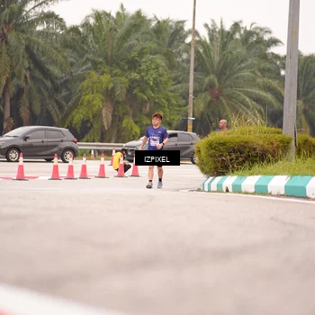 Runner Photo 7541173