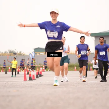 Runner Photo 7541180