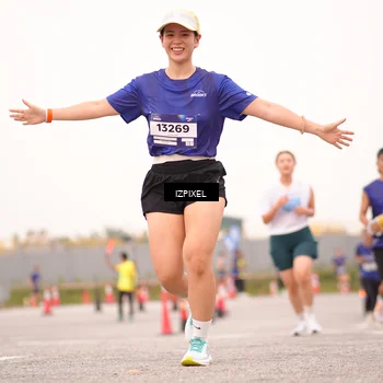 Runner Photo 7541183