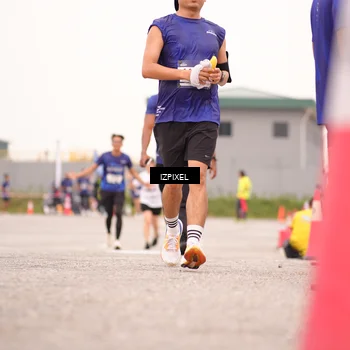 Runner Photo 7541190