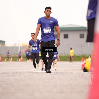 Runner Photo 7541191