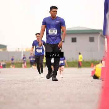 Runner Photo 7541193