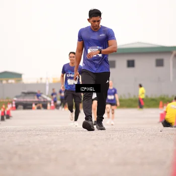 Runner Photo 7541194