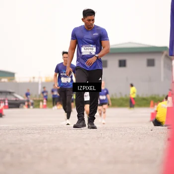 Runner Photo 7541195