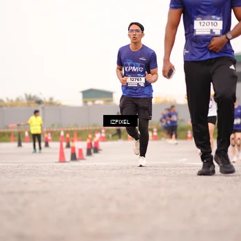 Runner Photo 7541198