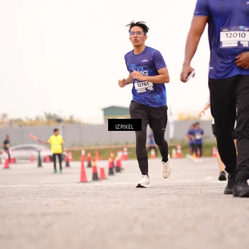 Runner Photo 7541200